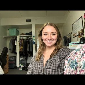 Meet your Posher, Emily